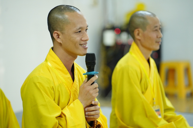 Pháp thoại “Lắng nghe và lặng nhìn” – Hoà thượng Thích Minh Thành – KTPT lần 104