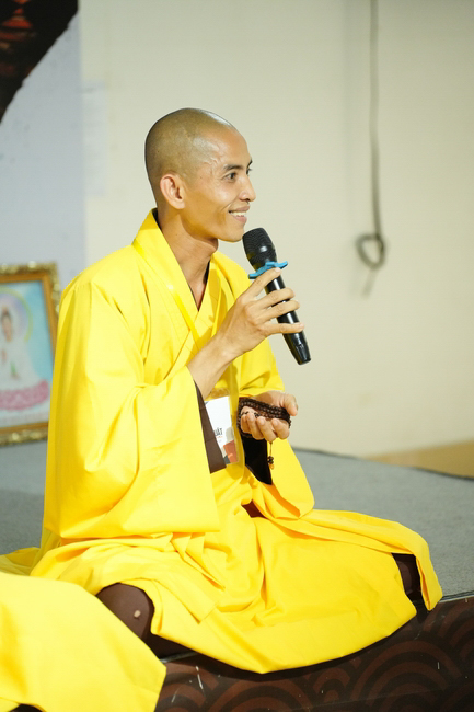 Pháp thoại “Lắng nghe và lặng nhìn” – Hoà thượng Thích Minh Thành – KTPT lần 104