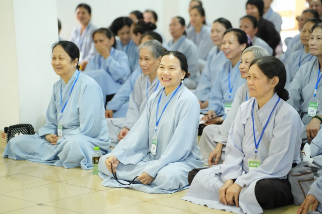 Pháp thoại “Lắng nghe và lặng nhìn” – Hoà thượng Thích Minh Thành – KTPT lần 104