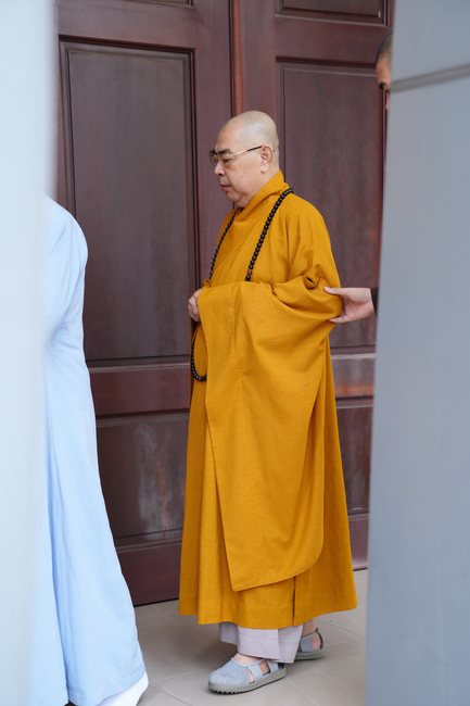 Pháp thoại “Lắng nghe và lặng nhìn” – Hoà thượng Thích Minh Thành – KTPT lần 104