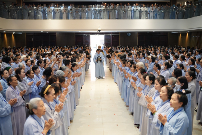 Pháp thoại “Lắng nghe và lặng nhìn” – Hoà thượng Thích Minh Thành – KTPT lần 104