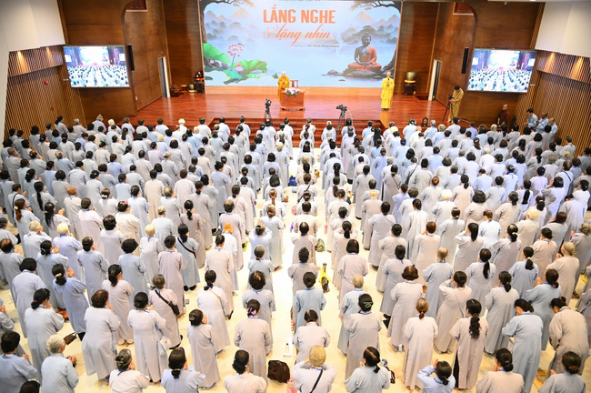 Pháp thoại “Lắng nghe và lặng nhìn” – Hoà thượng Thích Minh Thành – KTPT lần 104