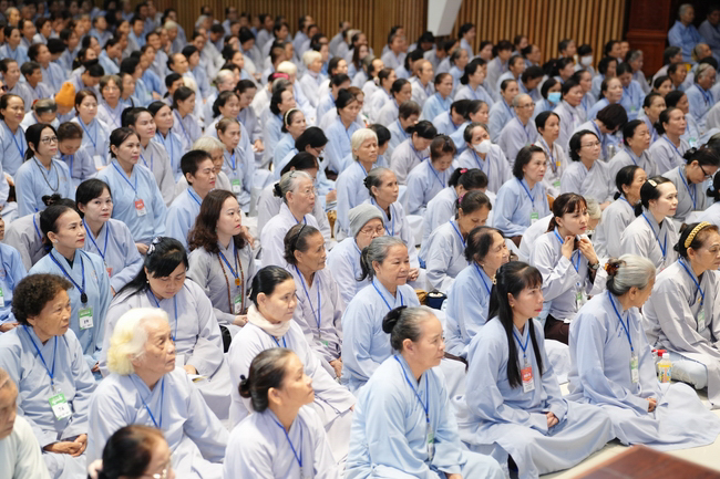 Pháp thoại “Lắng nghe và lặng nhìn” – Hoà thượng Thích Minh Thành – KTPT lần 104