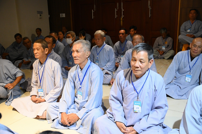 Pháp thoại “Lắng nghe và lặng nhìn” – Hoà thượng Thích Minh Thành – KTPT lần 104