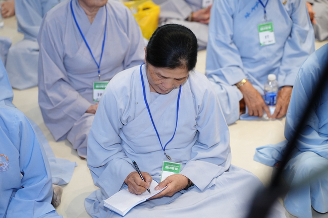 Pháp thoại “Lắng nghe và lặng nhìn” – Hoà thượng Thích Minh Thành – KTPT lần 104