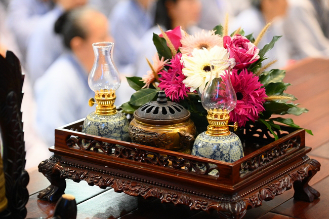 Pháp thoại “Lắng nghe và lặng nhìn” – Hoà thượng Thích Minh Thành – KTPT lần 104