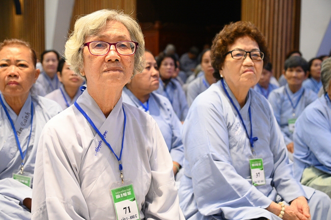 Pháp thoại “Lắng nghe và lặng nhìn” – Hoà thượng Thích Minh Thành – KTPT lần 104