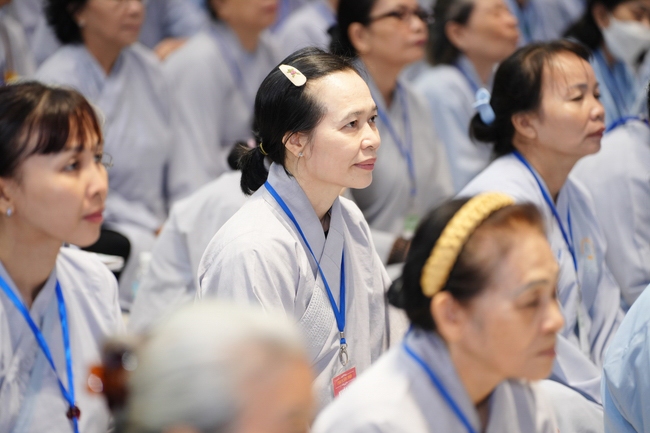 Pháp thoại “Lắng nghe và lặng nhìn” – Hoà thượng Thích Minh Thành – KTPT lần 104