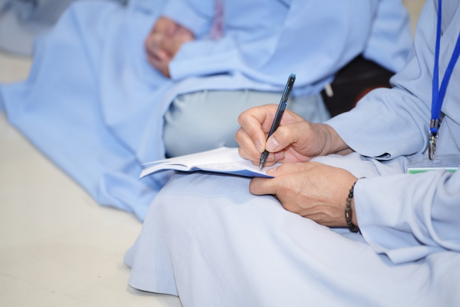 Pháp thoại “Lắng nghe và lặng nhìn” – Hoà thượng Thích Minh Thành – KTPT lần 104