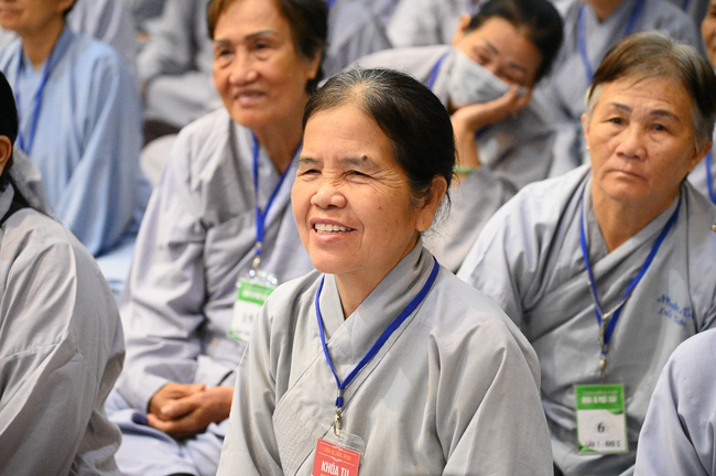 Pháp thoại “Lắng nghe và lặng nhìn” – Hoà thượng Thích Minh Thành – KTPT lần 104