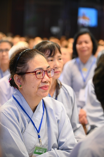 Pháp thoại “Lắng nghe và lặng nhìn” – Hoà thượng Thích Minh Thành – KTPT lần 104