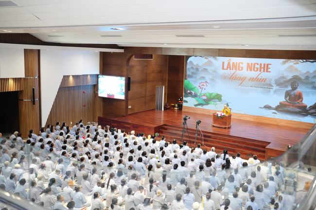 Pháp thoại “Lắng nghe và lặng nhìn” – Hoà thượng Thích Minh Thành – KTPT lần 104