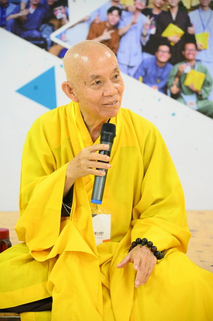 Pháp thoại “Lắng nghe và lặng nhìn” – Hoà thượng Thích Minh Thành – KTPT lần 104