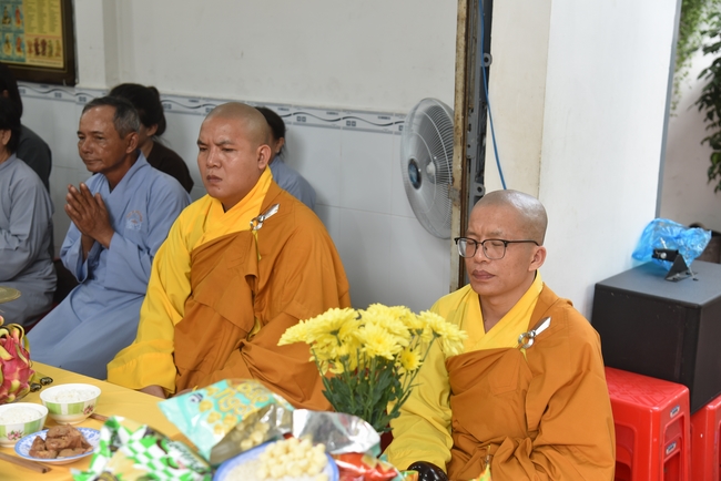 Đạo Tràng Minh Chất - Cần Thơ: Khóa tu một ngày