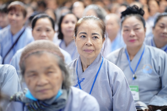 Pháp thoại “Thực tập Bồ-tát hạnh” – Thượng toạ Thích Viên Trí – KTPT lần 104