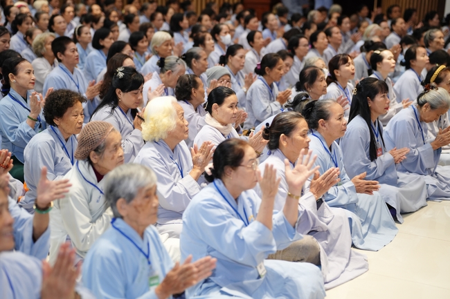 Pháp thoại “Thực tập Bồ-tát hạnh” – Thượng toạ Thích Viên Trí – KTPT lần 104