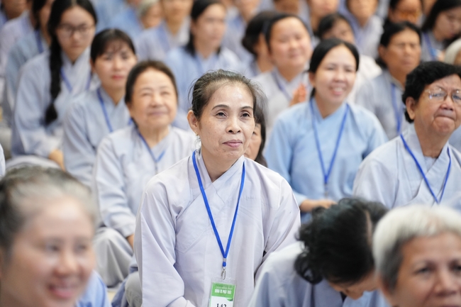 Pháp thoại “Thực tập Bồ-tát hạnh” – Thượng toạ Thích Viên Trí – KTPT lần 104