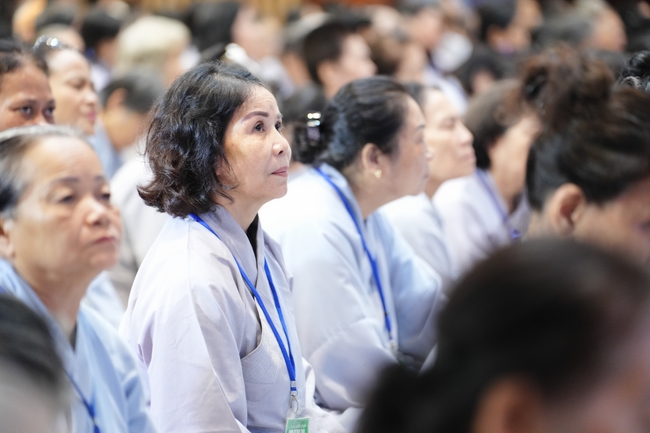 Pháp thoại “Thực tập Bồ-tát hạnh” – Thượng toạ Thích Viên Trí – KTPT lần 104