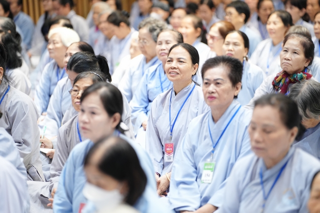 Pháp thoại “Thực tập Bồ-tát hạnh” – Thượng toạ Thích Viên Trí – KTPT lần 104