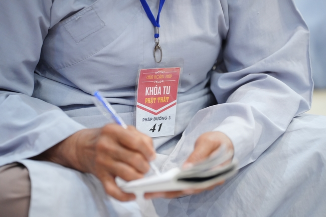 Pháp thoại “Thực tập Bồ-tát hạnh” – Thượng toạ Thích Viên Trí – KTPT lần 104