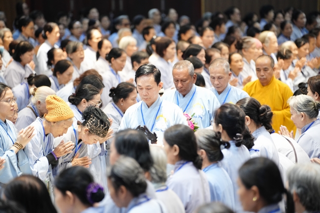 Pháp thoại “Thực tập Bồ-tát hạnh” – Thượng toạ Thích Viên Trí – KTPT lần 104