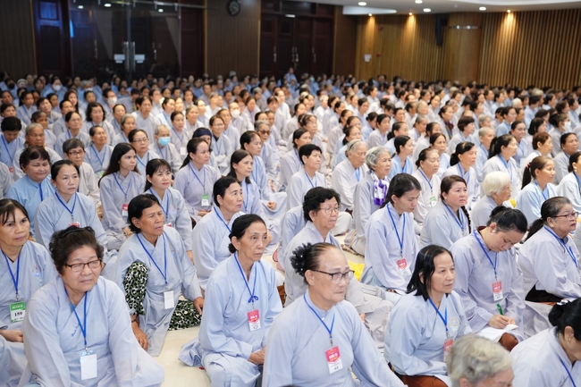 Pháp thoại “Thực tập Bồ-tát hạnh” – Thượng toạ Thích Viên Trí – KTPT lần 104