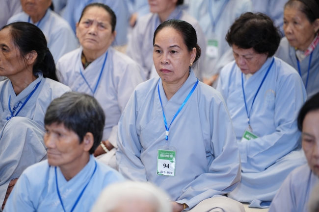 Pháp thoại “Thực tập Bồ-tát hạnh” – Thượng toạ Thích Viên Trí – KTPT lần 104