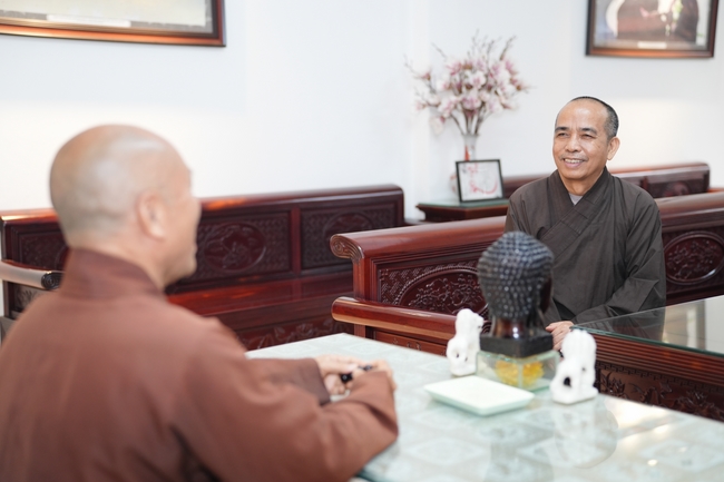 Pháp thoại “Thực tập Bồ-tát hạnh” – Thượng toạ Thích Viên Trí – KTPT lần 104