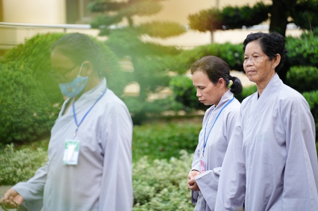 Pháp thoại “Thực tập Bồ-tát hạnh” – Thượng toạ Thích Viên Trí – KTPT lần 104