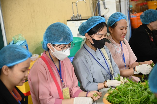 Pháp thoại “Nhìn về Tịnh Độ” – Thượng toạ Thích Chơn Minh – KTPT lần 104