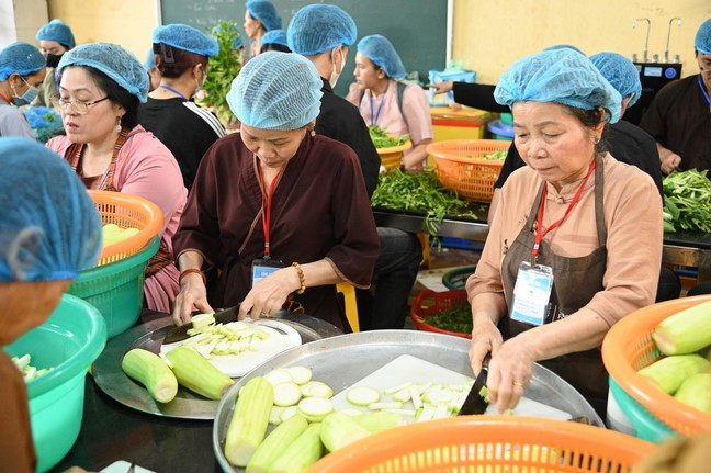 Pháp thoại “Nhìn về Tịnh Độ” – Thượng toạ Thích Chơn Minh – KTPT lần 104