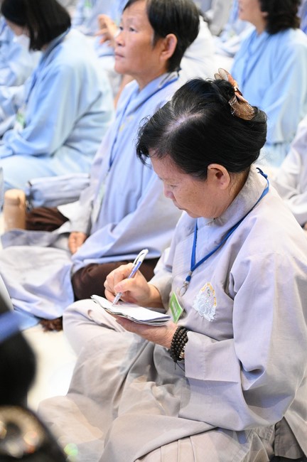 Pháp thoại “Nhìn về Tịnh Độ” – Thượng toạ Thích Chơn Minh – KTPT lần 104