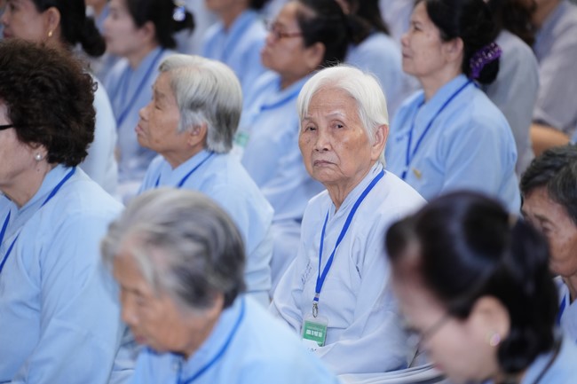 Pháp thoại “Thức tái sinh và vấn đề hộ niệm” – Thượng toạ Thích Phước Tiến – KTPT lần 104