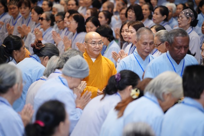 Pháp thoại “Thức tái sinh và vấn đề hộ niệm” – Thượng toạ Thích Phước Tiến – KTPT lần 104