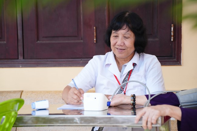 Pháp thoại “Thức tái sinh và vấn đề hộ niệm” – Thượng toạ Thích Phước Tiến – KTPT lần 104