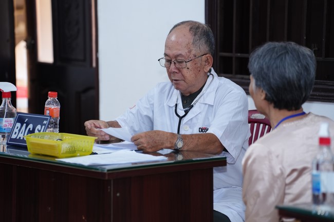 Pháp thoại “Thức tái sinh và vấn đề hộ niệm” – Thượng toạ Thích Phước Tiến – KTPT lần 104