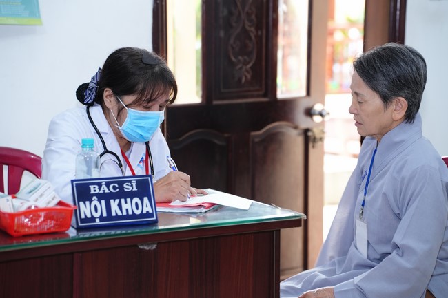 Pháp thoại “Thức tái sinh và vấn đề hộ niệm” – Thượng toạ Thích Phước Tiến – KTPT lần 104