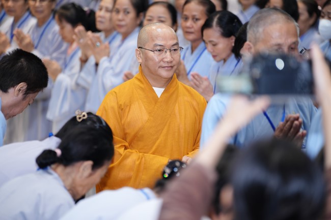 Pháp thoại “Thức tái sinh và vấn đề hộ niệm” – Thượng toạ Thích Phước Tiến – KTPT lần 104