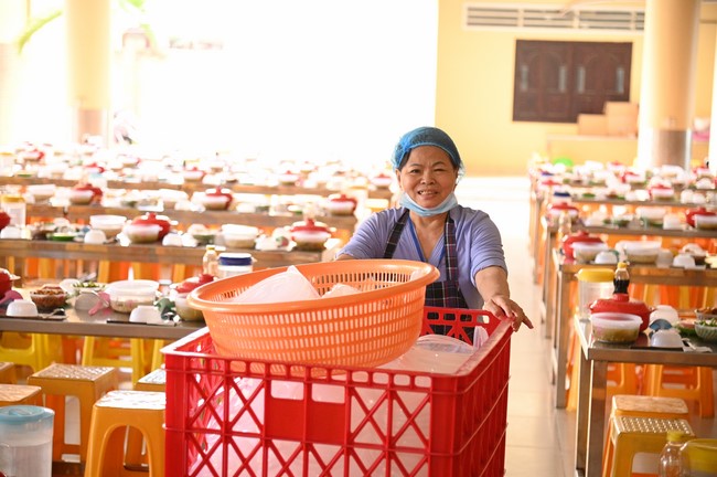 Pháp thoại “Thức tái sinh và vấn đề hộ niệm” – Thượng toạ Thích Phước Tiến – KTPT lần 104