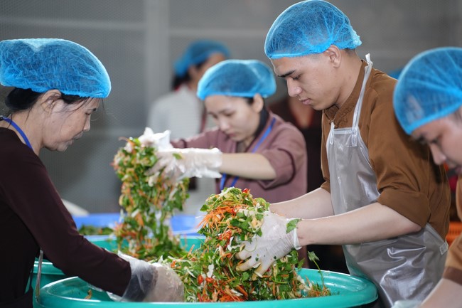 Pháp thoại “Thức tái sinh và vấn đề hộ niệm” – Thượng toạ Thích Phước Tiến – KTPT lần 104