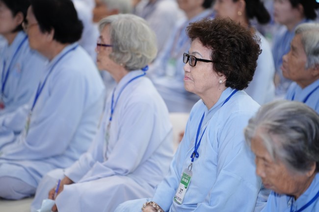 Pháp thoại “Thức tái sinh và vấn đề hộ niệm” – Thượng toạ Thích Phước Tiến – KTPT lần 104