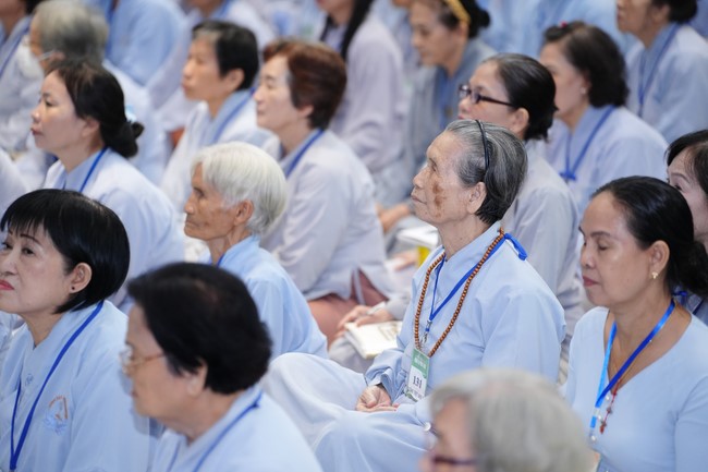 Pháp thoại “Thức tái sinh và vấn đề hộ niệm” – Thượng toạ Thích Phước Tiến – KTPT lần 104