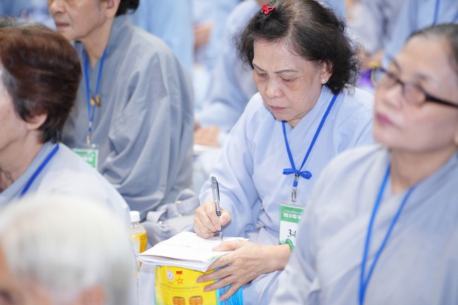 Pháp thoại “Thức tái sinh và vấn đề hộ niệm” – Thượng toạ Thích Phước Tiến – KTPT lần 104