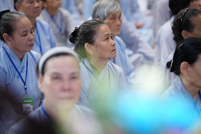 Pháp thoại “Thức tái sinh và vấn đề hộ niệm” – Thượng toạ Thích Phước Tiến – KTPT lần 104