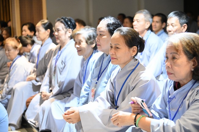 Pháp thoại “Thức tái sinh và vấn đề hộ niệm” – Thượng toạ Thích Phước Tiến – KTPT lần 104