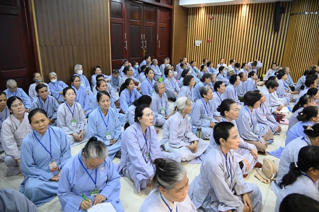 Pháp thoại “Thức tái sinh và vấn đề hộ niệm” – Thượng toạ Thích Phước Tiến – KTPT lần 104