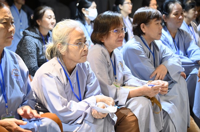 Pháp thoại “Thức tái sinh và vấn đề hộ niệm” – Thượng toạ Thích Phước Tiến – KTPT lần 104