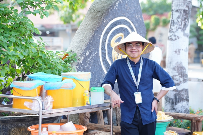 Trước Giờ G đêm hoa đăng kỷ niệm đức Phật A-di-đà