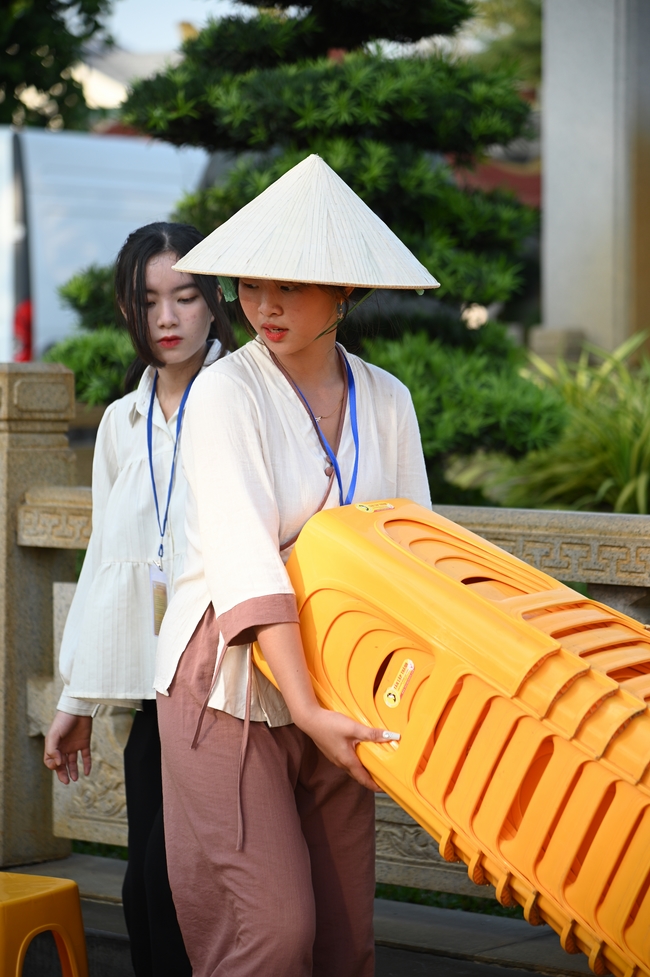 Trước Giờ G đêm hoa đăng kỷ niệm đức Phật A-di-đà