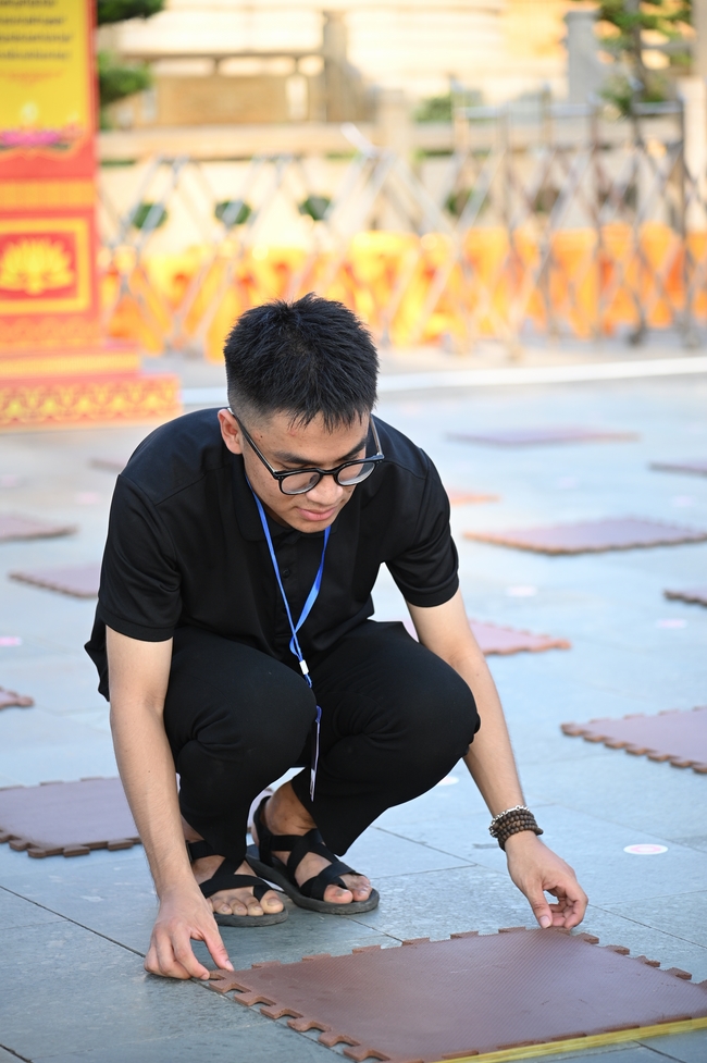 Trước Giờ G đêm hoa đăng kỷ niệm đức Phật A-di-đà